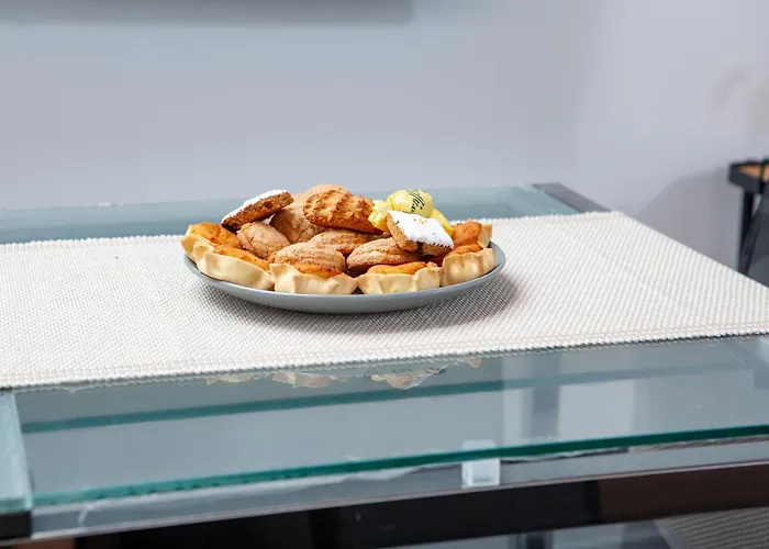 Nautilus & Habitación en casa particular Olbia