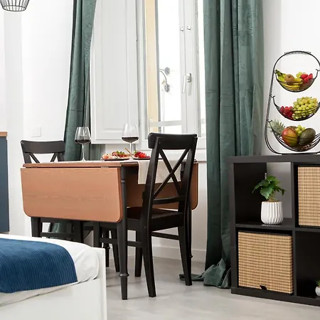 Nautilus & Homestay