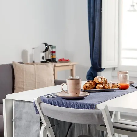 Homestay Nautilus &